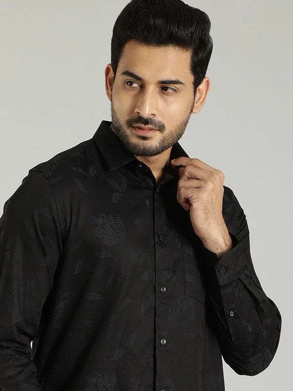 Indian Terrain Men's Slim Fit Full Sleeve Self Design Black Shirt